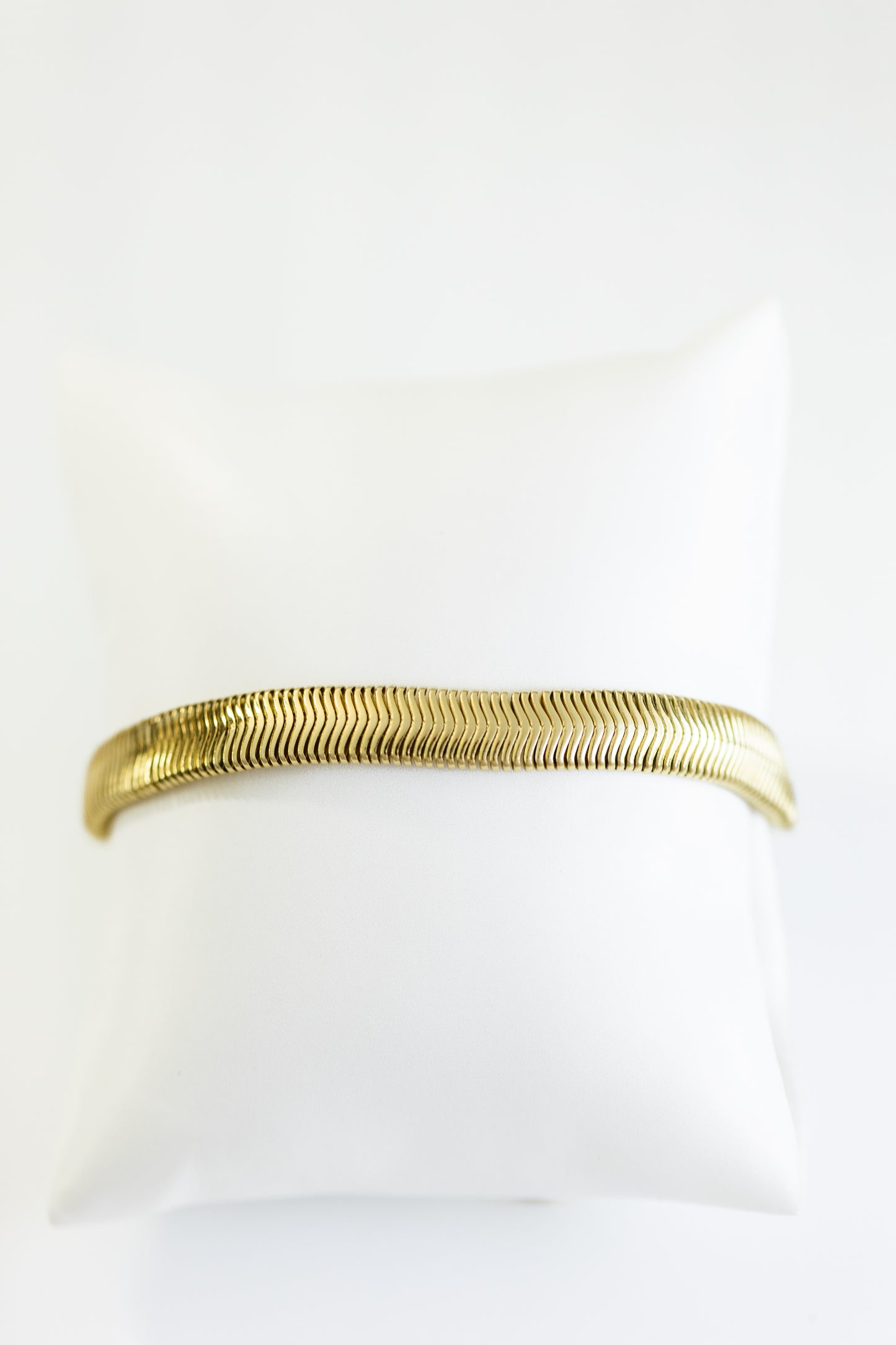 Fancy-Like Gold Bracelet
