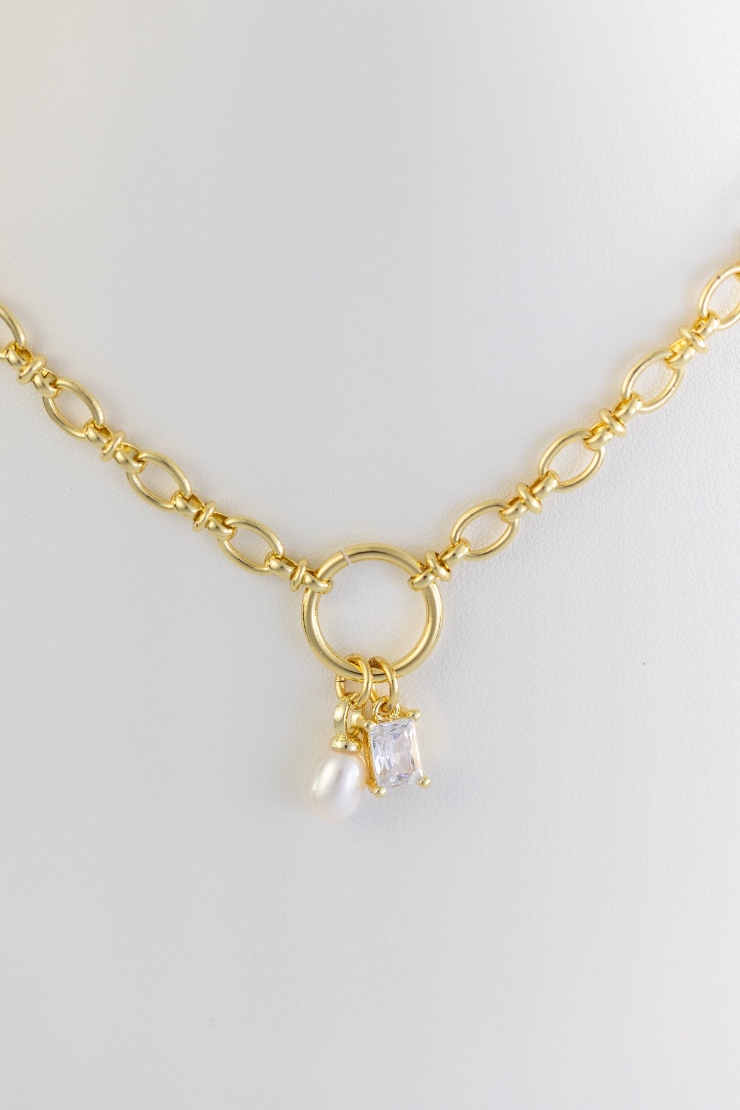 Diamond Pearl Pendant Chain Necklace
