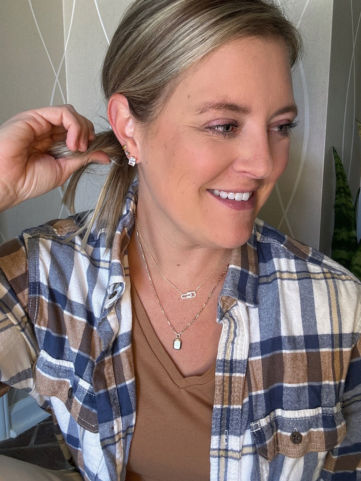 Mirabelle Pendant Necklace