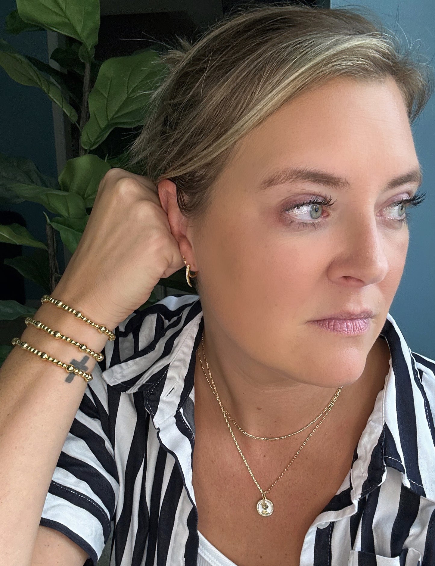 Victoria Layer Necklace