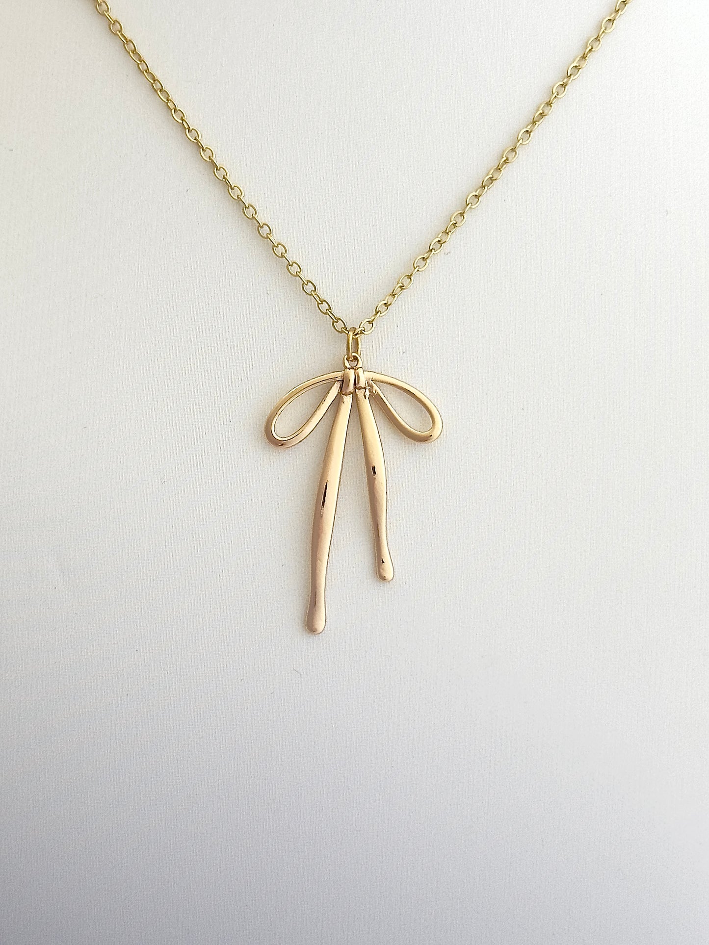 Gold Bow Necklace