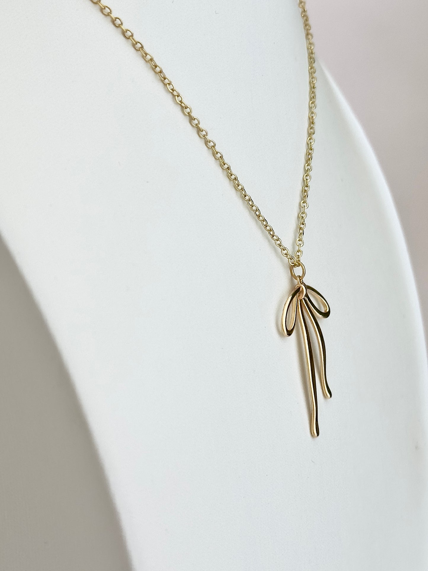Gold Bow Necklace