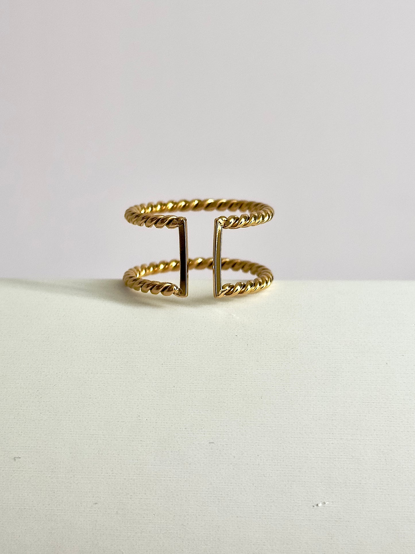 Twisted Double Ring