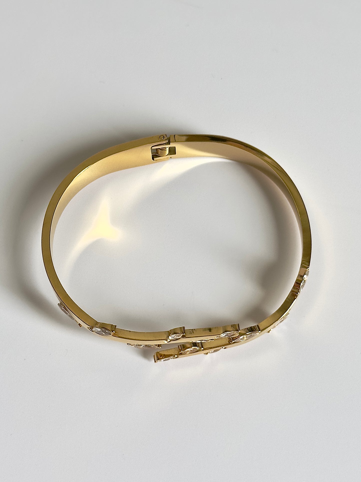 Crystal Leaf Hinge Bracelet