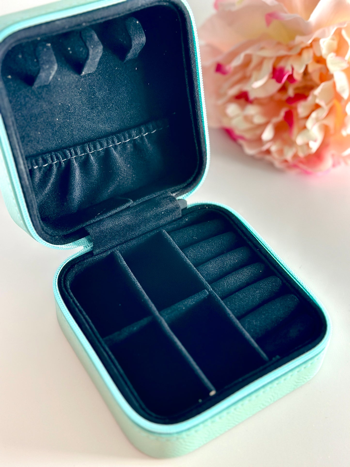 Teal Travel Jewelry Case