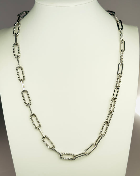 Silver Twisted Links Necklace