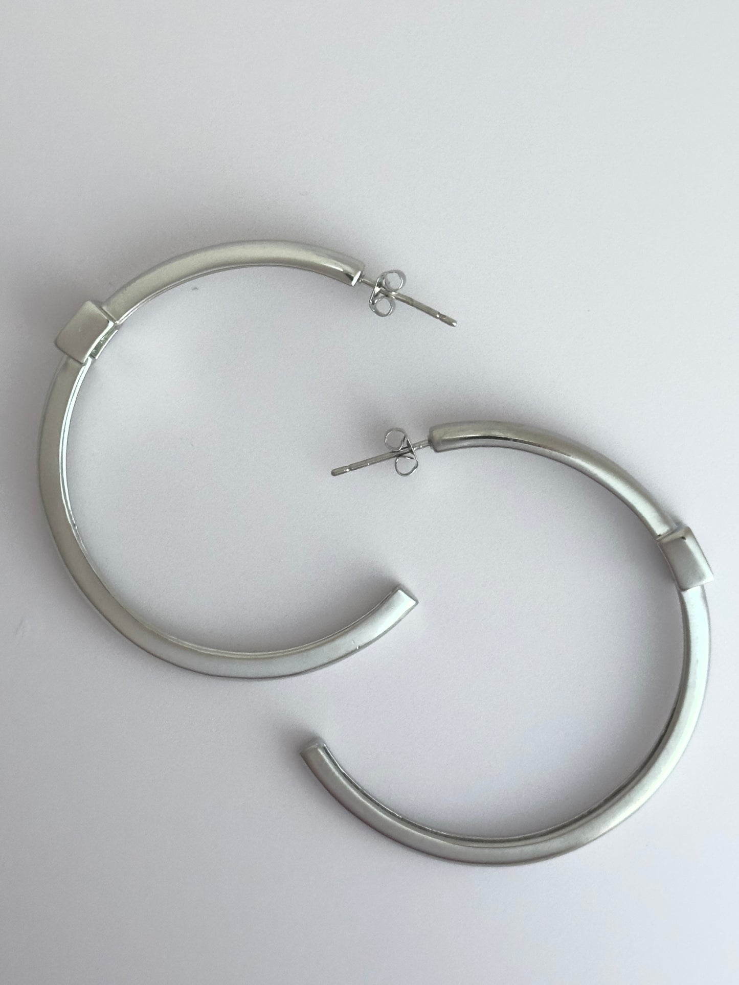 Be Fancy Silver Hoop