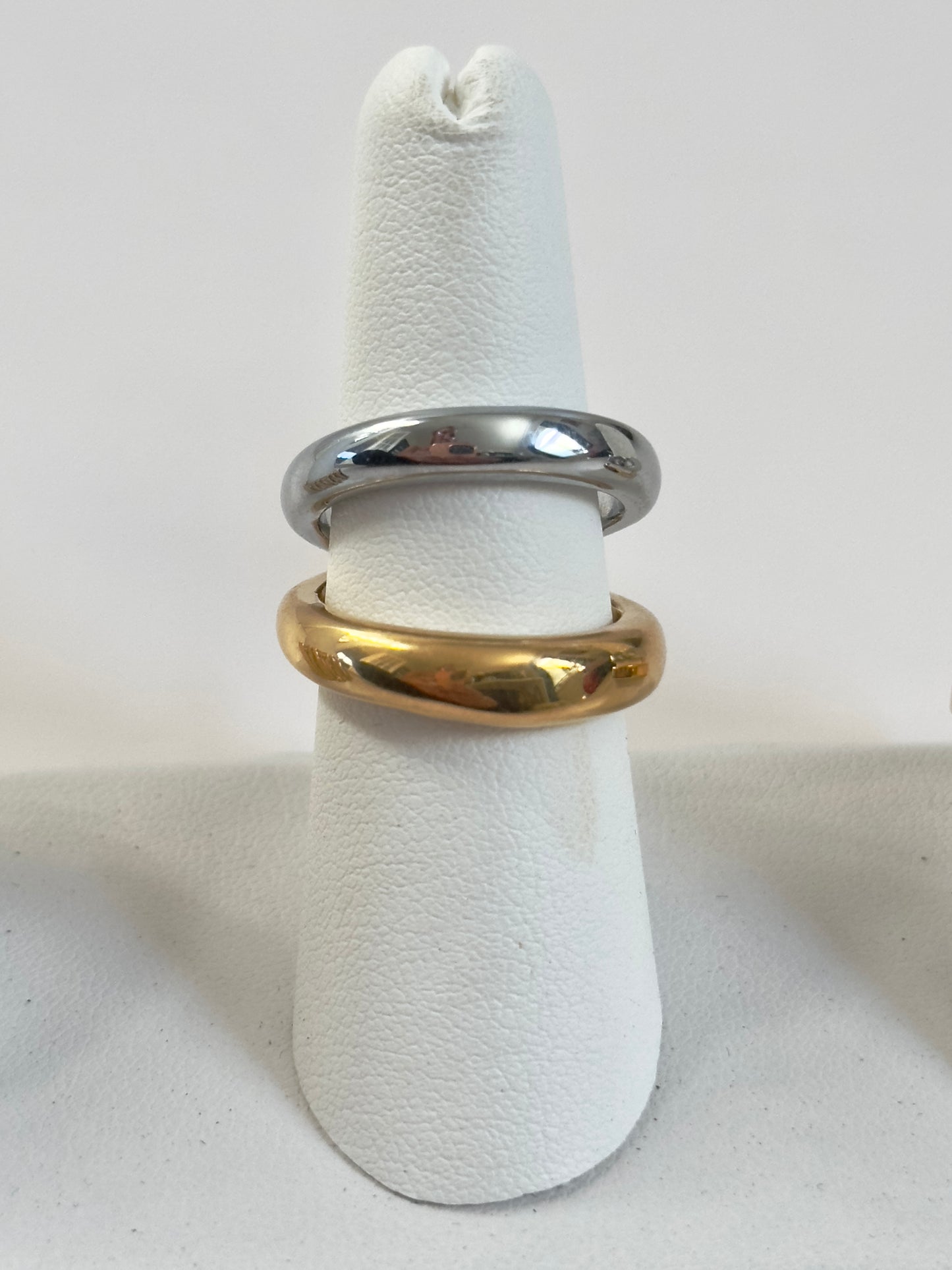 2 Tone X Ring