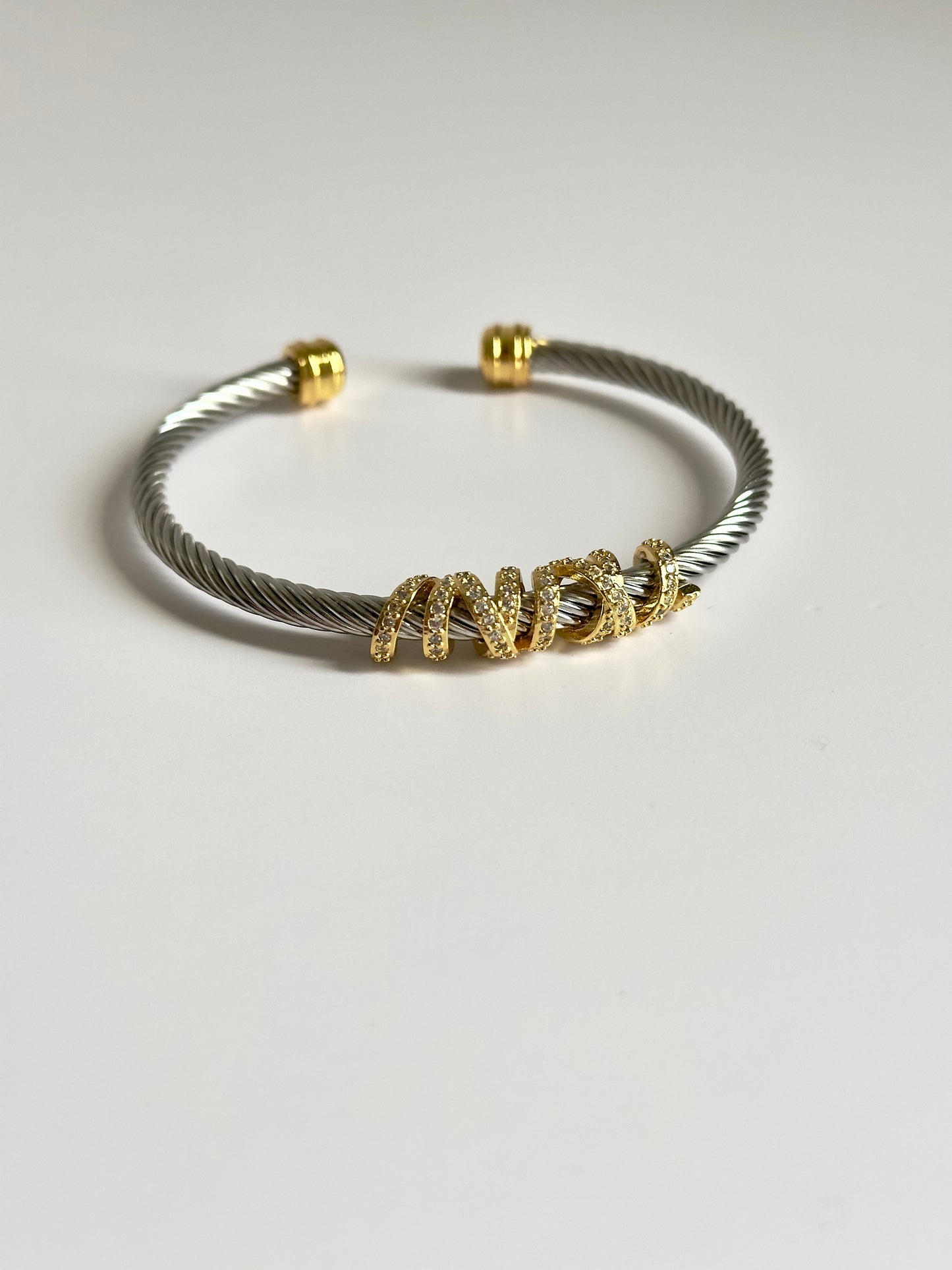 Stella Cuff