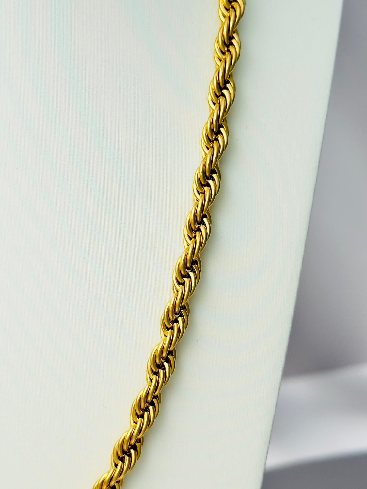 Classic Gold Chain Necklace